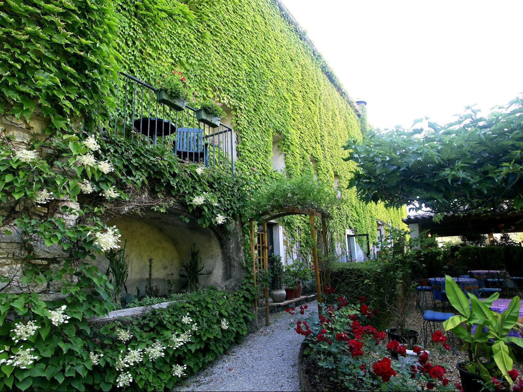 Logis Hotel Restaurant Les Norias Cazilhac  Kültér fotó